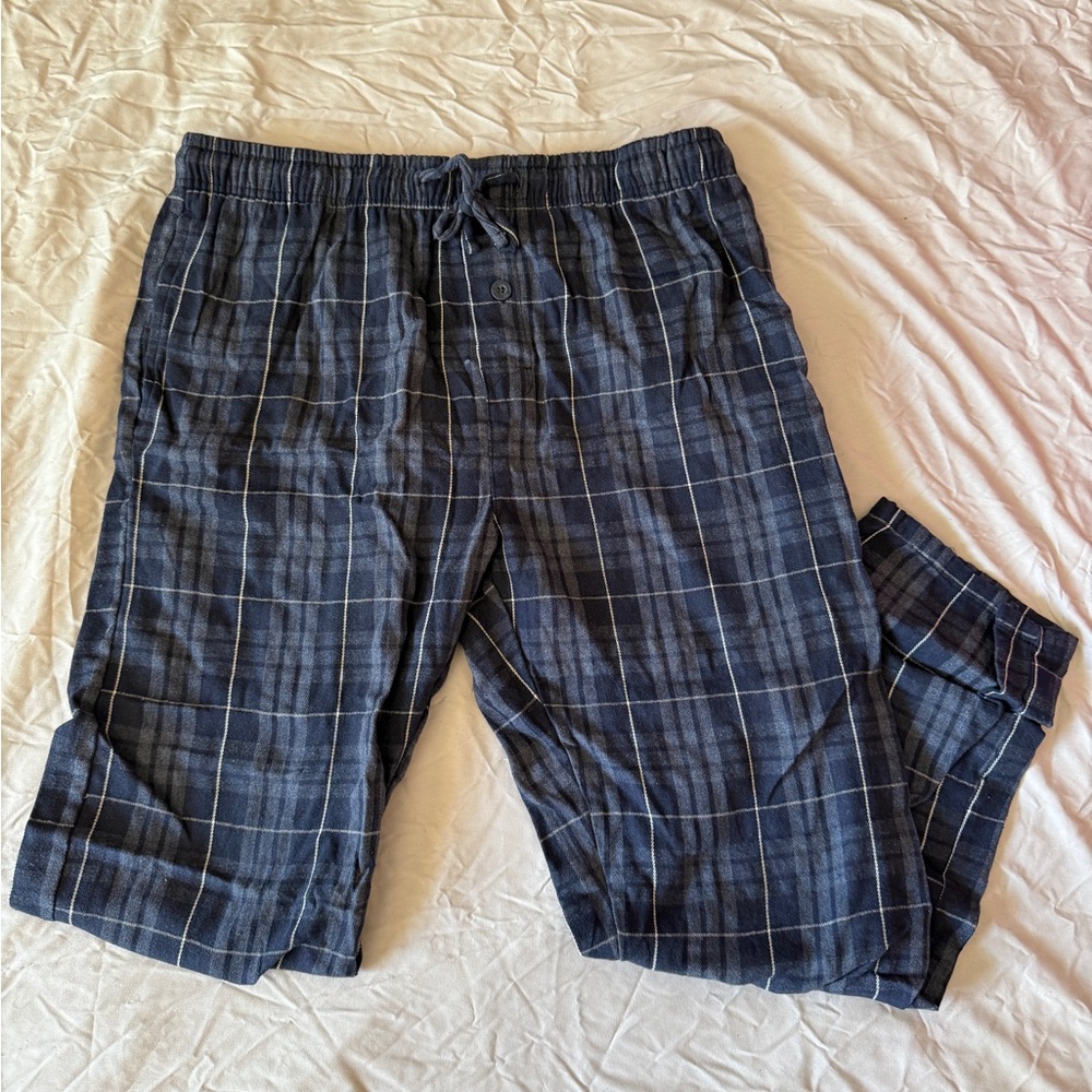 Preswick & Moore Navy and White Plaid Lounge Pants